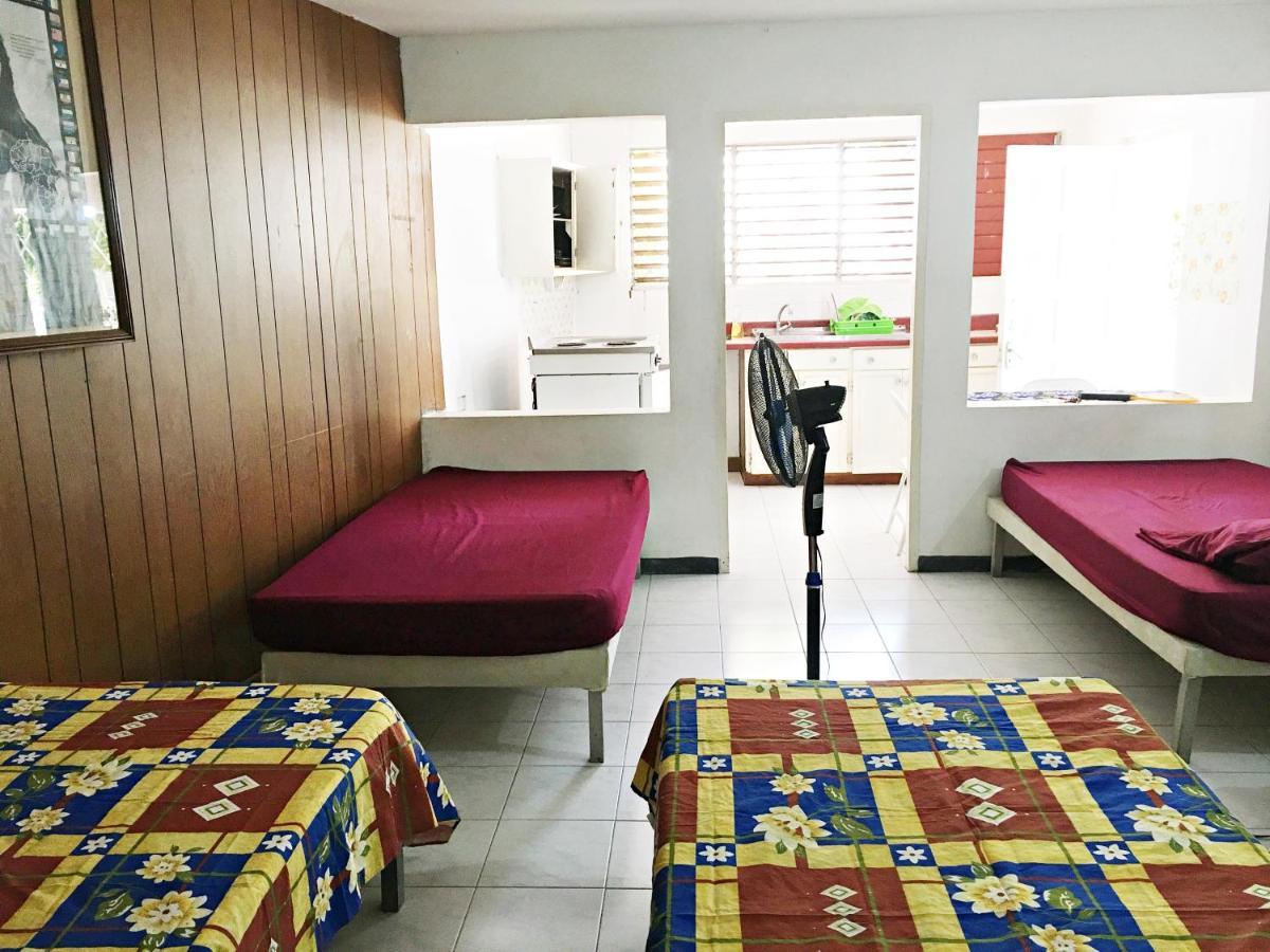 African Symbol Guest House Montego Bay Extérieur photo